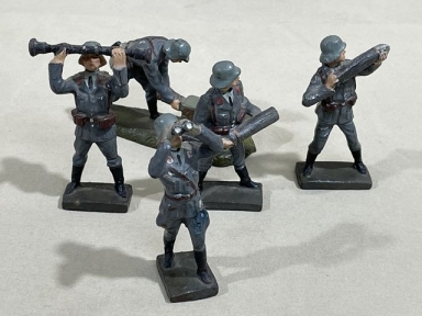 Original Nazi Era German Toy Soldier 8.8cm (88mm) FLAK Gun Crew, LINEOL