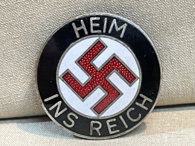 Original Nazi Era German HEIM INS REICH (BACK HOME) Lapel Pin