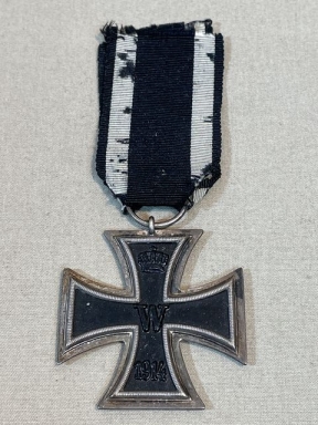 Original WWI German 1914 Iron Cross 2nd Class Medal with Ribbon