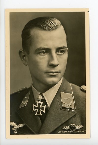 Original WWII German Personality Postcard, Ritterkreuztr�ger Leutnant STRELOW