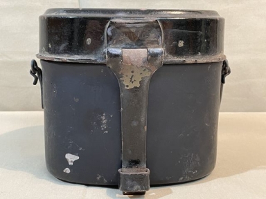 Original WWII German Late-War Enameled Steel M31 Mess Kit