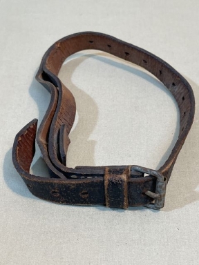 HOLD! Original WWII German Greatcoat (Tornister) Strap