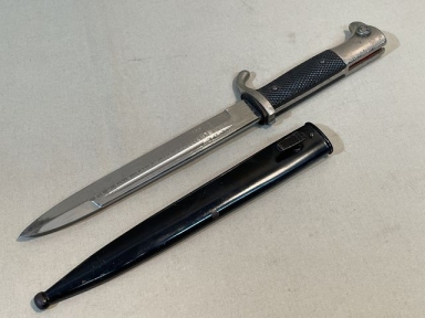 Original WWII Era German EM/NCO 98K Dress Bayonet with Engraved Blade