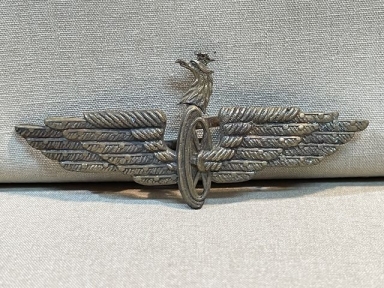 Unknown Railroad Cap Insignia