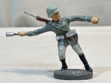 Original Nazi Era German Toy Soldier Throwing Grenade, ELASTOLIN