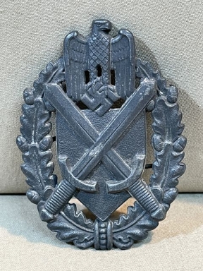 Original WWII German Army (Heer) Marksmanship Lanyard Shield