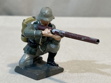 Original Nazi Era German Toy Soldier Kneeling w/Shooting Rifle, LINEOL