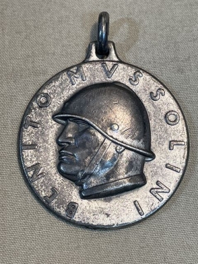 Original Fascist Italy BENITO MUSSOLINI Medal