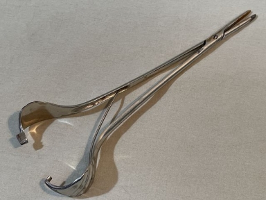 Original WWII German Medical Instrument, 19.8cm Long Clamp