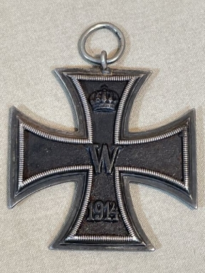 Original WWI German 1914 Iron Cross 2nd Class Medal
