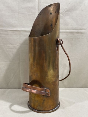 Original WWII US 105mm M14 Artillery Shell Trench Art