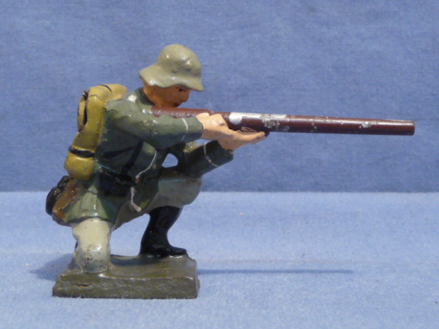 Original Nazi Era German Toy Soldier Kneeling w/Shooting Rifle, LINEOL
