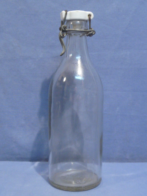 Original WWII German Luftwaffe Property Beer Bottle, Eigentum der Luftwaffe