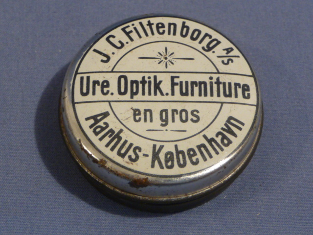 Original WWII Norwegian Ure. Optik. Furniture Small Tin, German Soldier Captured