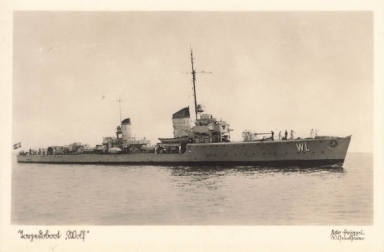 Original WWII Era German Military Themed Postcard, Kriegsmarine