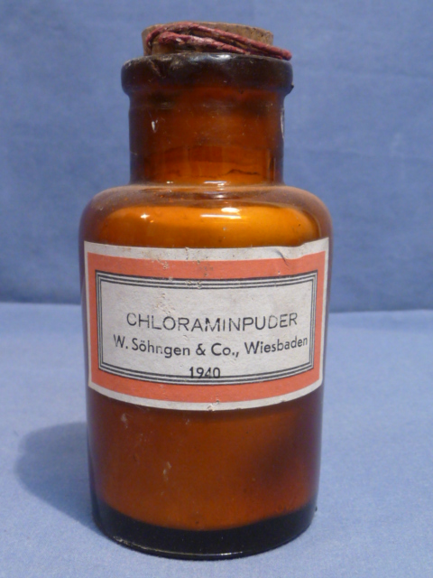 Original WWII German Brown Glass Bottle for Chloraminpuder, 1940 Dated