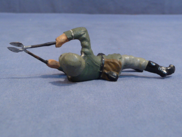 Original Nazi Era German Prone Toy Soldier with Wire Cutters, LINEOL