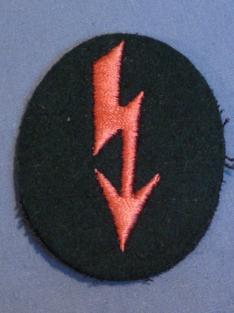 Original WWII German Signals Personnel Trade Badge, VETERINARY UNITS