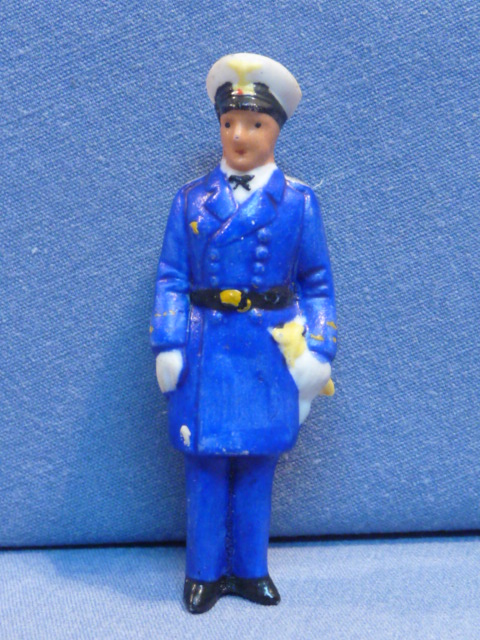 Original Nazi Era German WHW Donation Porcelain Figure, Kriegsmarine Officer