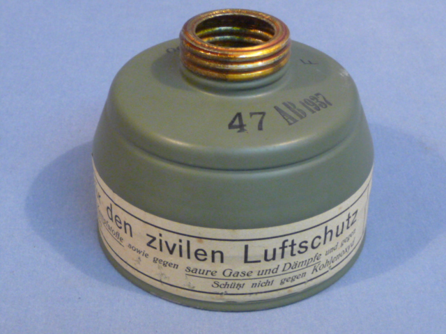 Original WWII German Luftschutz Dust Mask Filter, UNUSED!