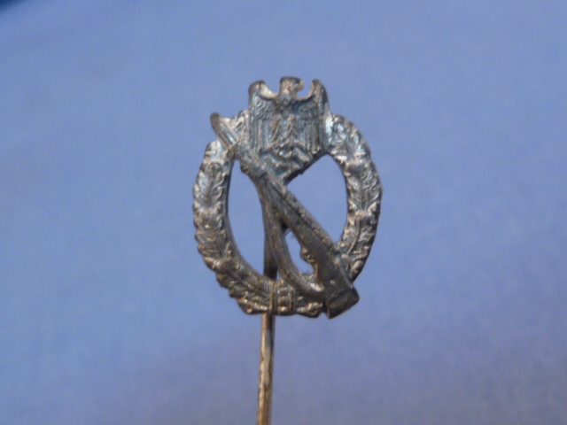 Original WWII German Infantry Assault Badge in Silver Miniature, 16mm