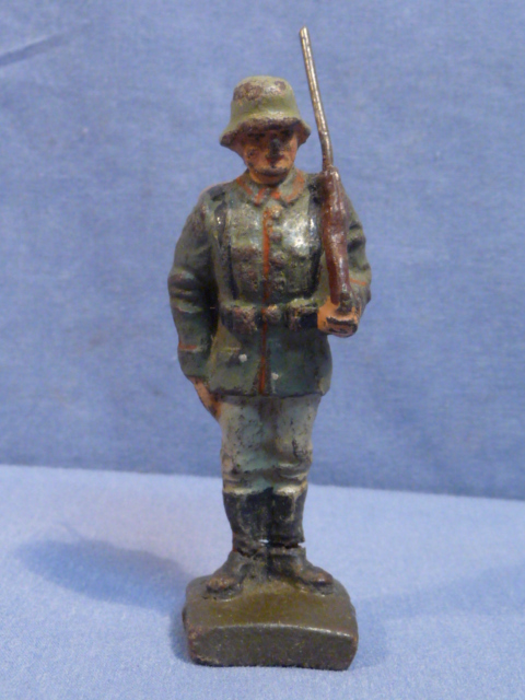 Original Nazi Era German Army Standing at Attention Toy Soldier, LINEOL