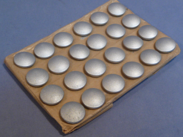 Original WWII German Card of 19mm Pebbled Buttons, Silver