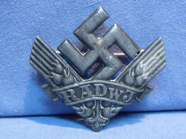 Original WWII German RADwJ War Helper's Service Badge