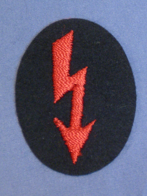 Original WWII German Signals Personnel Trade Badge, ARTILLERY