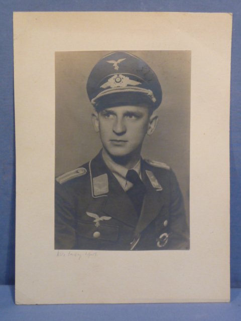 Original WWII German Luftwaffe (Air Force) Officer's Photograph, Pilot's Badge