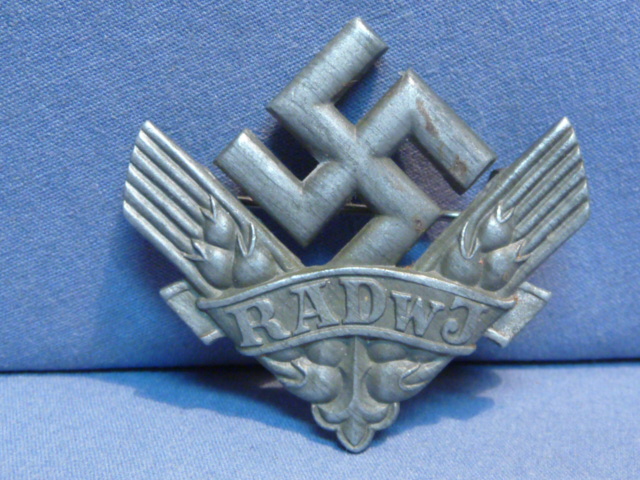 Original WWII German RADwJ War Helper's Service Badge