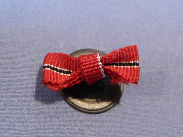 Original WWII German Russian Front Medal Lapel Button Hole Ribbon, UNISSUED