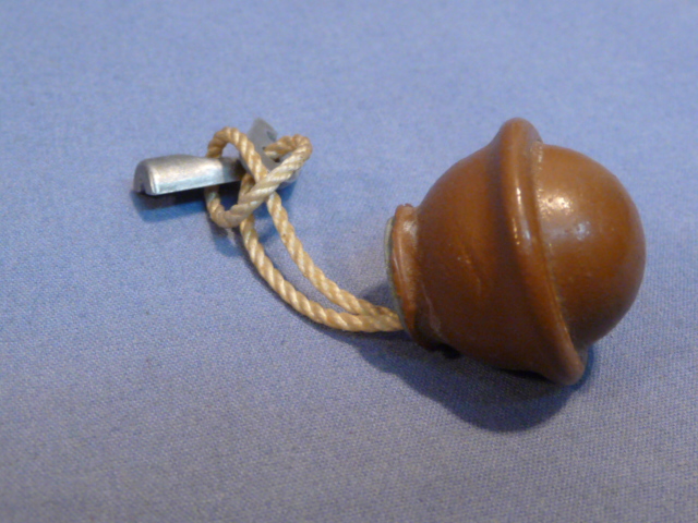 Original WWII? German M39 Egg Grenade Fuse Cap and Cord
