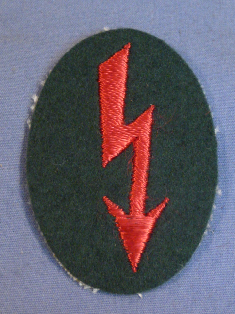 Original WWII German Signals Personnel Trade Badge, Artillery
