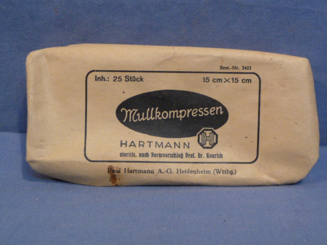 Original WWII German Medical Kit Packet of Gauze Compresses, Mullkompressen