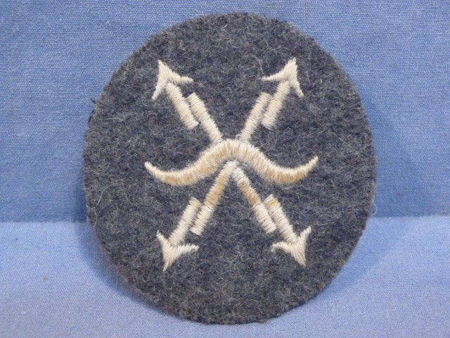 Original WWII German Luftwaffe Aircraft/Air Raid Warning Service Career Sleeve Insignia