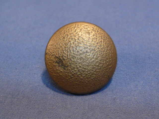 Original WWII German GOLD Pebbled Tunic Button, 21mm