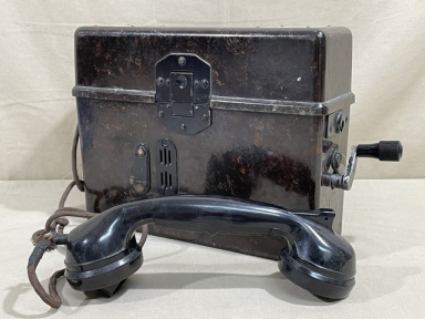 Original WWII German Model 33 Field Phone in Bakelite Case
