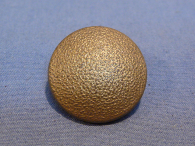 Original WWII German GOLD Textured Tunic Button, 21mm