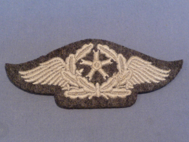 Original WWII German Luftwaffe Flight Technical Personnel's Career Sleeve Insignia
