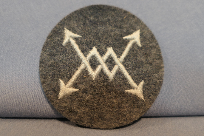 Original WWII German Luftwaffe Air Signals Telephone Operator's Trade Sleeve Insignia