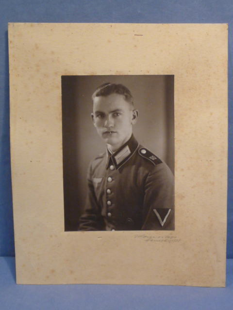 Original WWII German Heer (Army) Gefreiter's Photograph on Stiff Backing, Waffenrock!