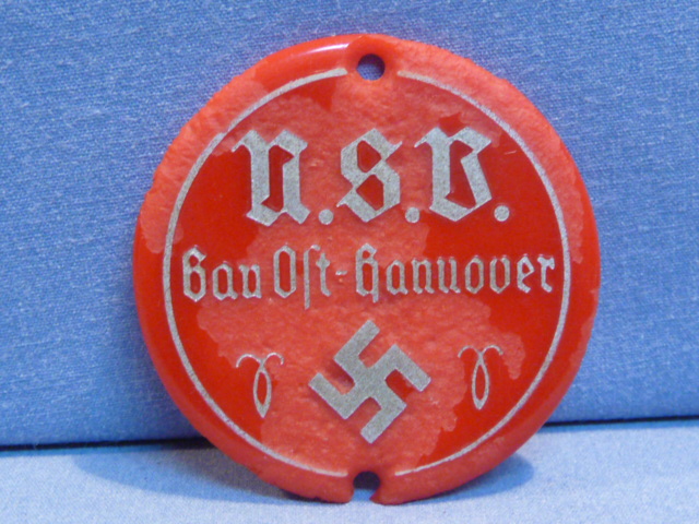 Original Nazi Era German N.S.V. Gau Ost-Hannover Plastic Disk, N.S. Volkswohlfahrt