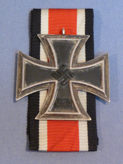 Original WWII German 1939 Iron Cross 2nd Class with Ribbon, Incomplete