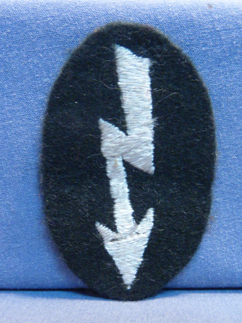 Original WWII German Signals Personnel Trade Badge, Infantry