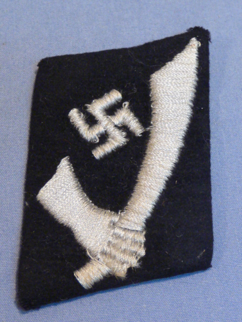 Original WWII German 13th Waffen-Gebirgs-Division der SS HANDSCHAR (KROAT.NR.1). Collar Tab
