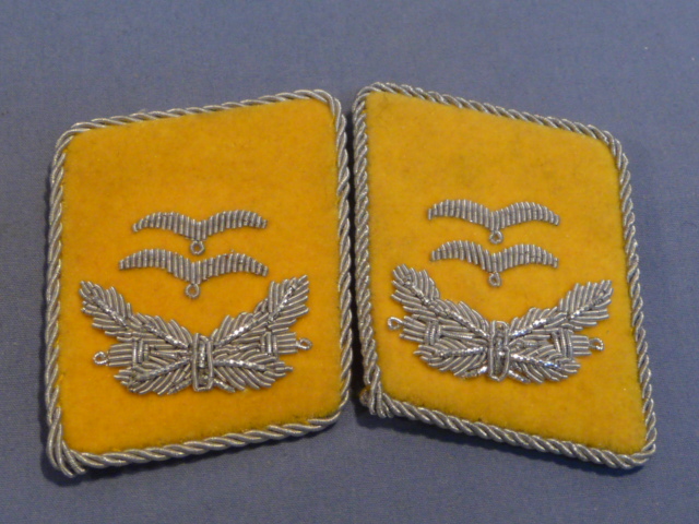 REPRODUCTION WWII German Luftwaffe Flight/Fallschirmjger Oberleutnant's Collar Tabs, Pair