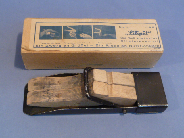Original WWII Era German Travel Folding Boot Pull in BOX