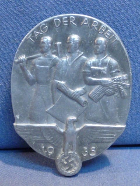 Original Nazi Era German Metal Tinnie, TAG DER ARBEIT 1935
