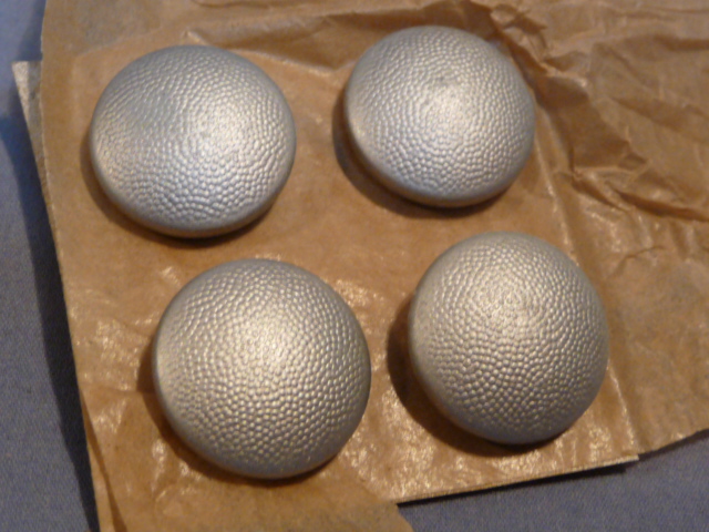 Original WWII German SILVER Pebbled Tunic Buttons, Set of 4 UNUSED 20mm
